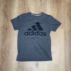 Adidas Go-To Performance Gray Men’s T-Shirt with Black Logo | Climate | Small
