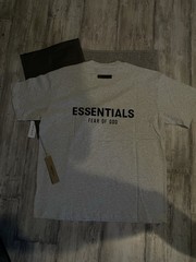 Essentials Fear of God ESSENTIALS Men’s M Cotton Gray Logo Crewneck T-Shirt