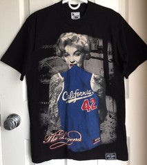 Marilyn Monroe Weiv Gear Short Sleeve T-Shirt Men’s Size Medium