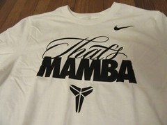 Nike Kobe Bryant That’s Mamba Tee T-Shirt Size Large White HQ1757 100 Brand New