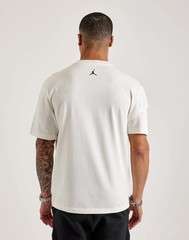 Jordan Flight MVP Men’s Six Championship Rings T-Shirt Black/Cream White