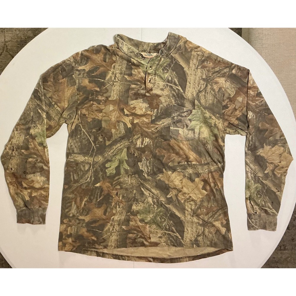 VTG RedHead Advantage Timber Camo Henley XL Thrashed Distressed Hunting Shirt