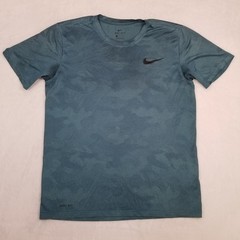 Nike Men’s Short Sleeve Dri-FIT Tee Size Medium Teal Blue Camo Print Athletic