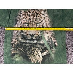 The Mountain Leopard Graphic T-Shirt XL Green Tie Dye Carol Cavalaris Big Cat T