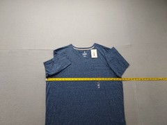North Hudson Men T Shirt LT Blue Crew Neck Short Sleeve Pullover Basic Casual