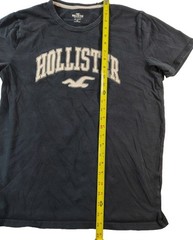 Men’s Black Medium Hollister California Embroidered Logo Graphic T-Shirt