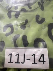 CR24 Animal Pattern Gradient UNISEXt shirt Size M