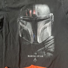 Lot of 6 graphic T-shirts, COTTON. Mixed content, Star Wars, Disney, etc.. ￼