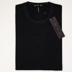 Sun Day Red Black SSDK Matter T Shirt M Tiger Woods NWT