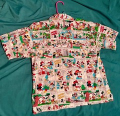 Sunday Comics Mickey Mouse shirt-extra small