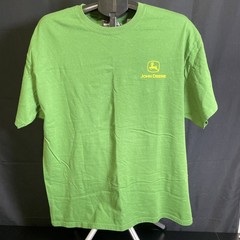 John Deere Tractor Graphic T-Shirt XL Green Quality Integrity Tradition NWOT