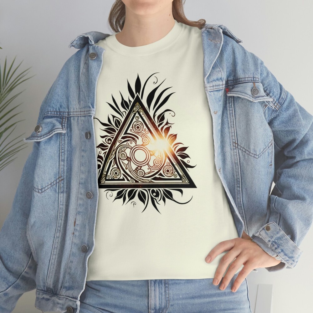Triangle Hugging the Sun Tee, Maori Shirt, Ornamental T-Shirt, Line Style Tee