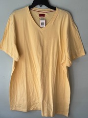 Alfani V Neck XXL soft yellow t-shirt
