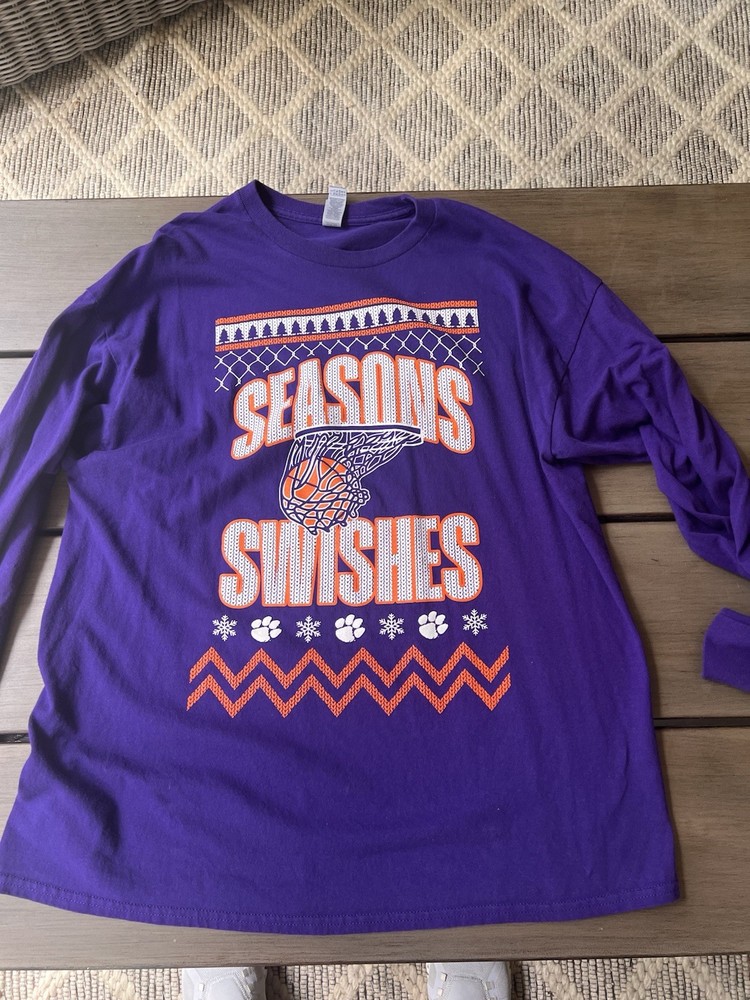 Gildan Heavy Cotton XL Purple Season’s Swishes Basketball Graphic T-Shirt