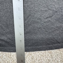 Under Armour The Tech Tee Shirt Mens Size Large Gray Short Sleeve Raglan 1326413