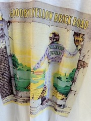 Elton John Vintage 1991 Goodbye Yellow Brick Road T Shirt Medium Polygram