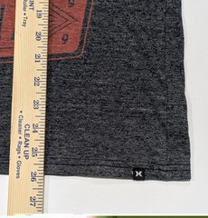 Hurley Tri-Blend Premium Fit T-shirt Soft Lightweight Graphic Tee – Grey- Size M