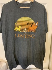 Rare Disney The Lion King Mens Sz XL Simba, Timon, & Pumbaa Hakuna Matata TShirt