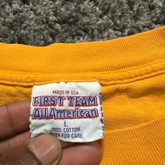 Vintage 90’s University Of Tennessee Men’s Size L Orange Single Stitched T-Shirt