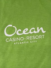 Neon Green Ocean Casino & Resort Atlantic City Light Weight Tee T-Shirt Size XL
