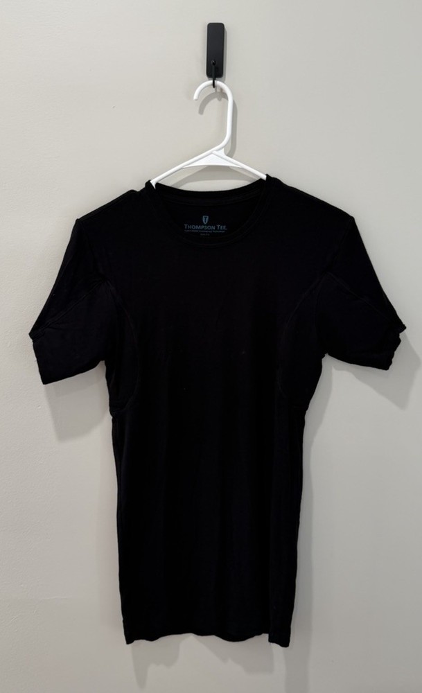 Thompson Tee Sweat Proof Slim Fit Crew Neck T-Shirt Men’s Medium Black