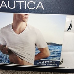 Nautica Men’s 3 Pack V-Neck Logo SuperSoft White T-Shirts Size Small New w/Tag