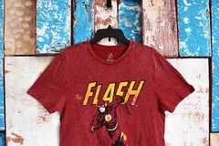 Men’s The Flash DC Comic T-Shirt Fitted Short Sleeve Crew Neck MEDIUM Red NEW