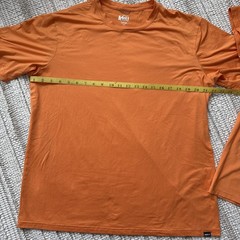 REI Co Op Tee Shirt! Men’s Size large. Lot Of 2! REI Performance Shirt! Orange