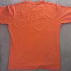 UNIQLO UT ARCHIVE ONE PIECE BEPO “PIRATES OF HEART” ORANGE TSHIRT MEDIUM