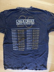 Law And Order Mariska Hargitay T-shirt official Crew Schwag