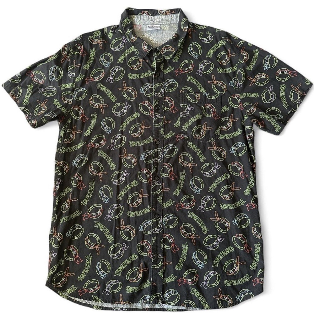 Men’s Teenage Mutant Ninja Turtles Black Button Up Printed Shirt. Size XL