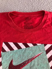 Nike Shirt Men’s Large Red Short Sleeve Crew Neck Square Logo Graphic Tee