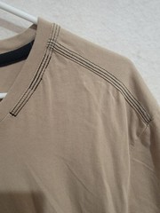 Buckle Black L V-Neck Shirt Tan Beige Short Sleeve Triple Stitch Detail Men’s