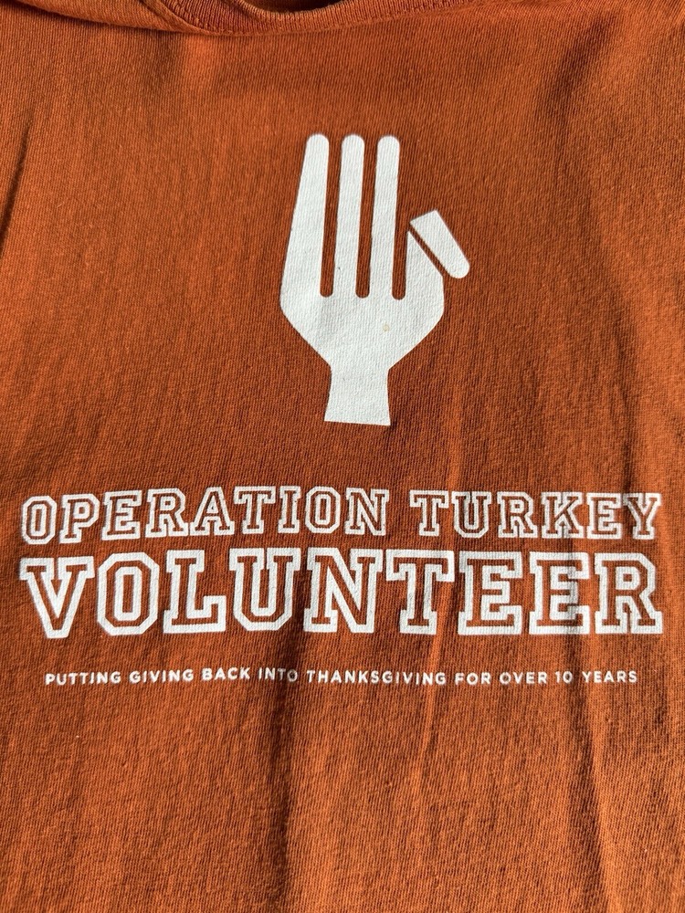 UT Austin “Operation Turkey “ Volunteer T-shirt Meals On Wheels Anvil XL Orange