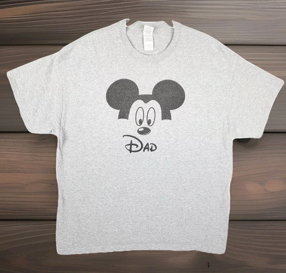 Gildan Mens T Shirt Short Sleeve Mouse Dad Script Work Weekend Casual Fun