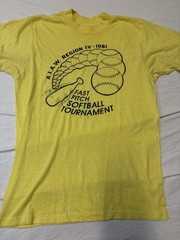 Vintage Bantams 1981 Fast Pitch Softball T Shirt Size M Yellow Paper Thin