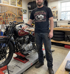 Vintage Indian Motorcycle T-Shirt, L/XL