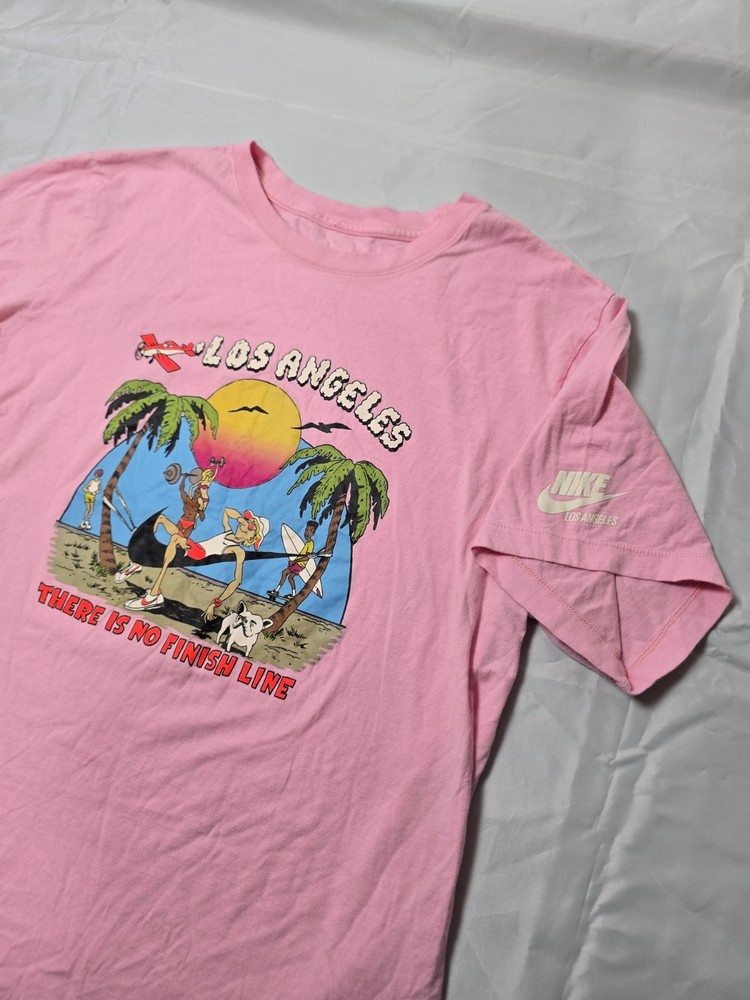Size L – Nike Los Angeles Beach T-Shirt “There is no Finish Line”
