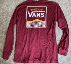 NWT Men’s Vans Off The Wall Long Sleeve Cotton Tee Shirt. Burgandy/Red. Sz Med
