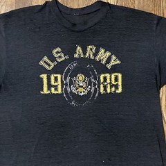 Vintage 80s US Army Single Stitch Shirt Military Camp Minnesota 1989 Distressed