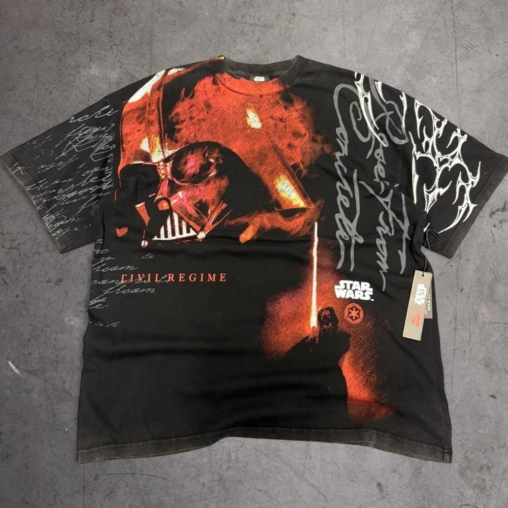 Civil Regime Star Wars Darth Vader “Rise from the ashes” Graphic T-Shirt
