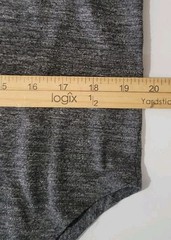 PacSun Longer Fit T Shirt Mens Medium Gray Heather Curved Hem Short Sleeve Tee