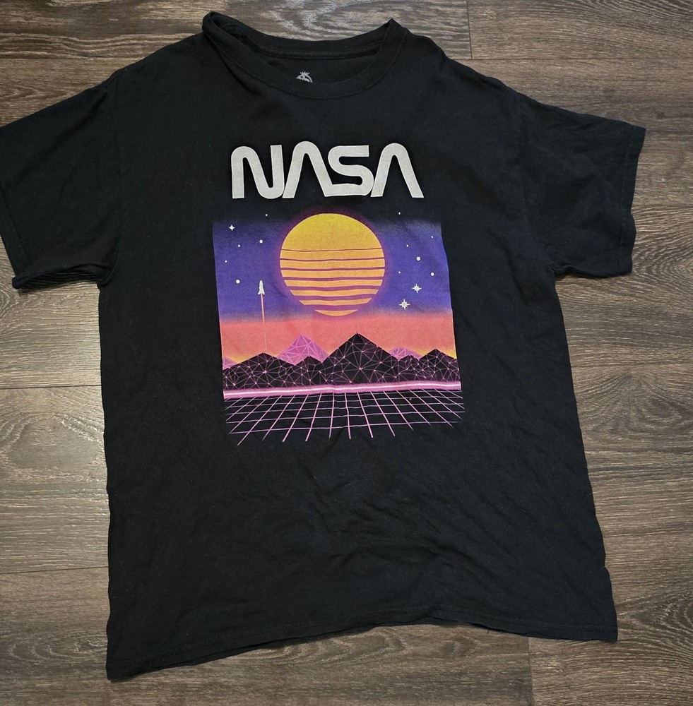 NASA Black T-Shirt Pink And Purple Rocketship Graphic Design Size Large