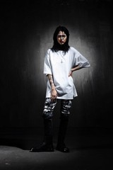 ByTheR ProjectR Mens Black White Cross Hand Painted Graphic T-Shirt Loose Fit