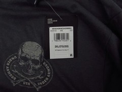 Under Armour 6009153 Men’s UA Freedom Flag Skull T-Shirt Short Sleeve Gray 2XL
