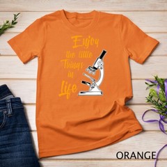 Biologist Microscope Laboratory – Funny Biology Pun Unisex T-shirt