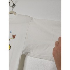 Vintage Butterfly Nature Art Flowers Garden 90s Organic Cotton Medium