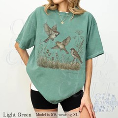 Vintage Retro Sparrow Bird Wildlife Nature Comfort Tee