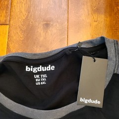 Big Dude Clothing Short Sleeve Gray Black T-shirt Size 7X NWT