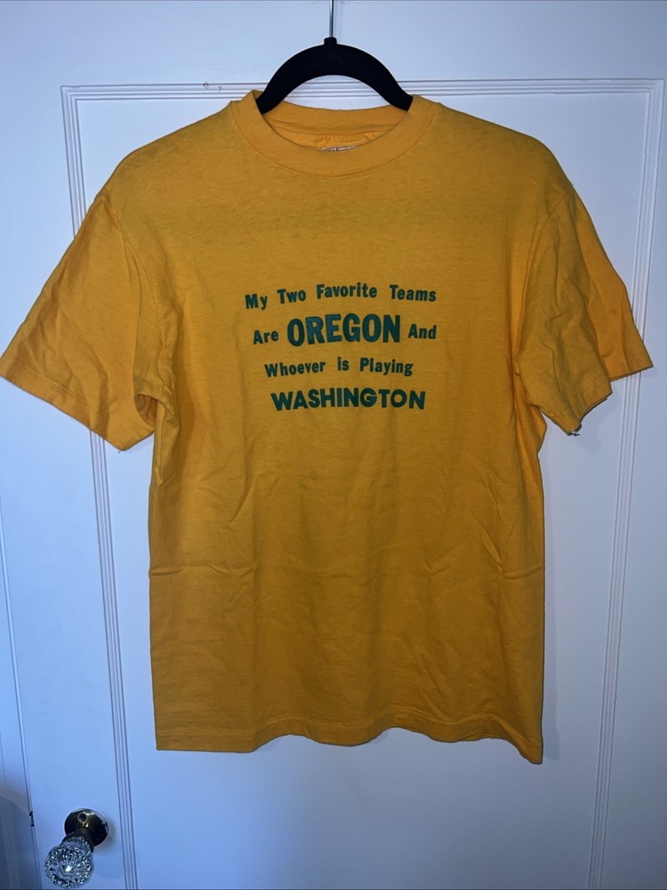Vintage University of Oregon T Shirt College Single Stitch Versus Washington